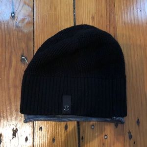 Lulu lemon snow hat !!!